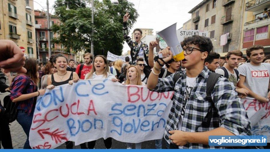 Continuano le proteste degli studenti questo weekend: due manifestazioni in ventiquattro ore